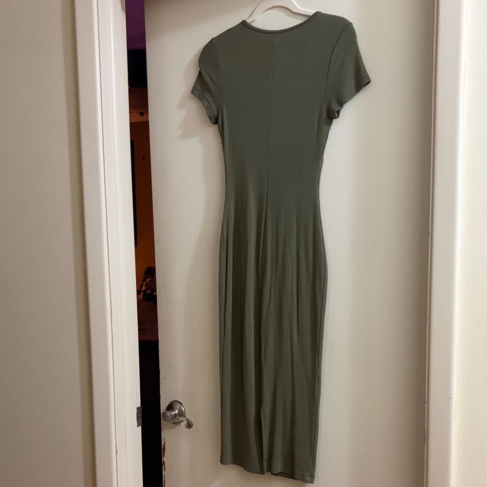 Marine Layer Lexi Rib Short Sleeve Midi Dress in Olive - Extra Small - Picture 7 of 7